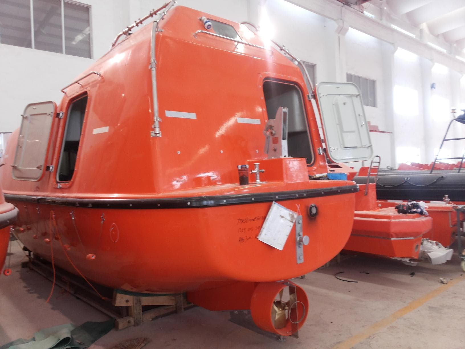 6_0m Totally Enclosed life boat china manufacture price CCS
